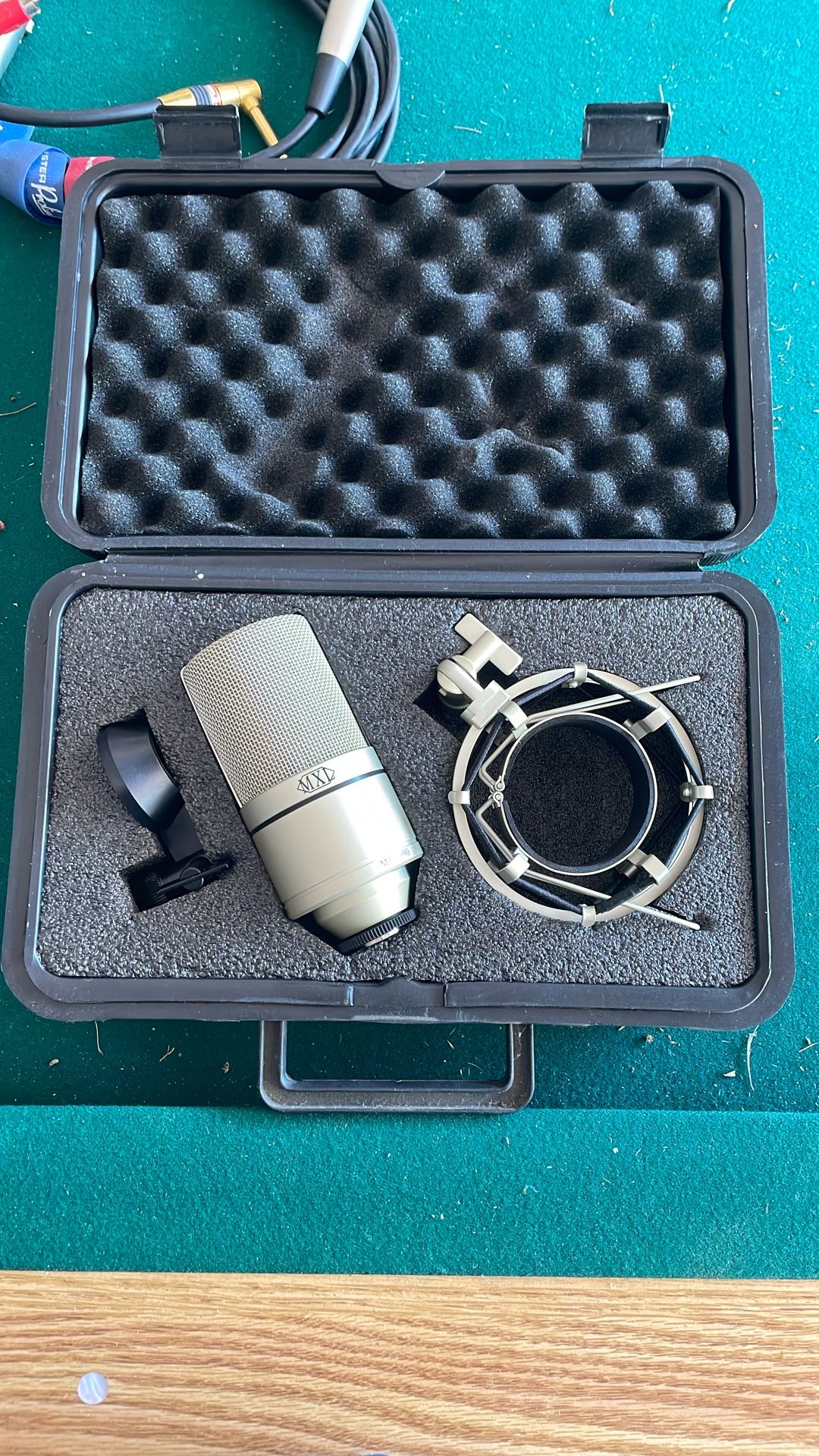 Microphone