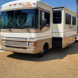 1997 Ford Bounder
