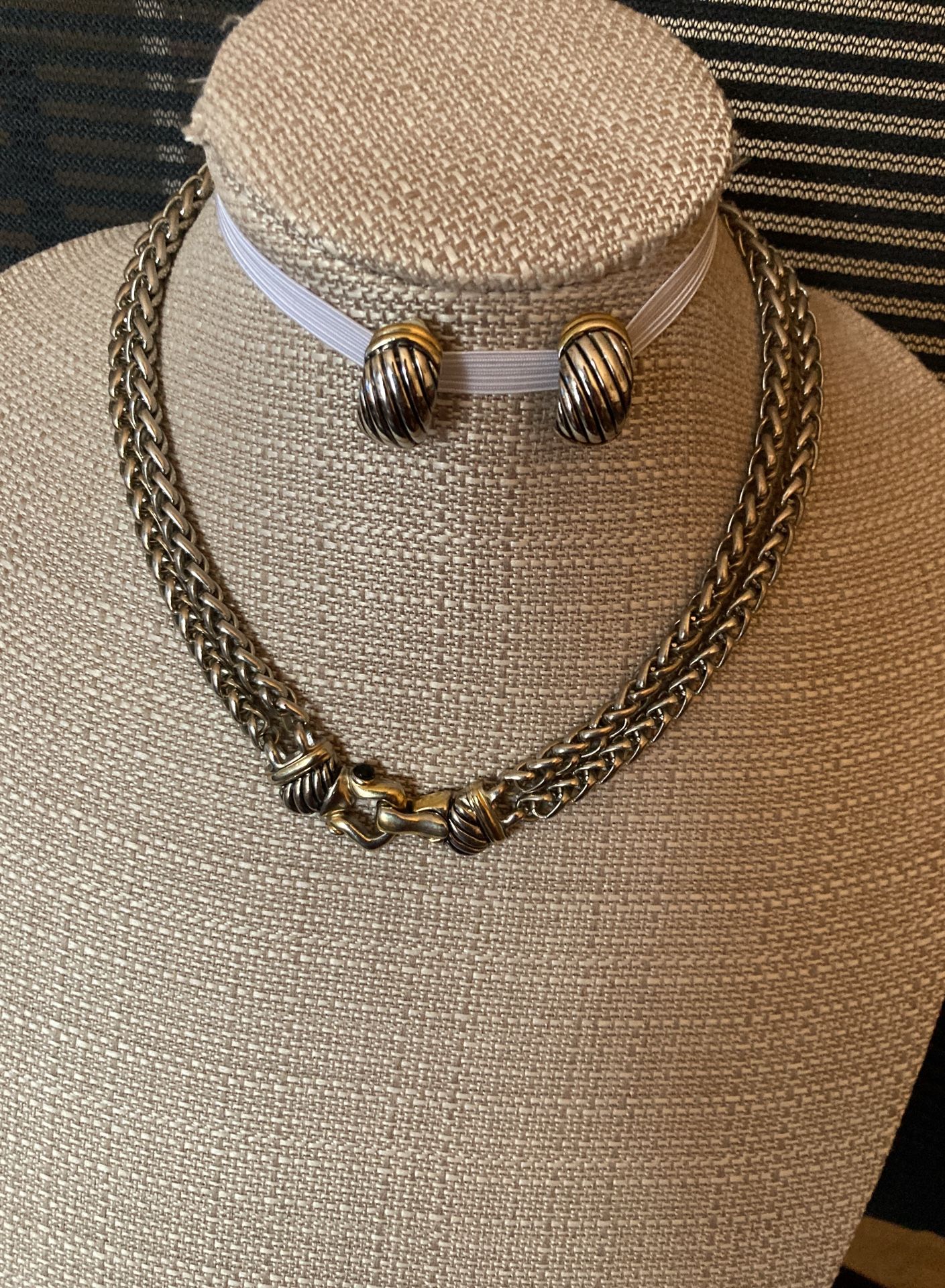 Beautiful Imported Chain With Matching Clip In Earrings
