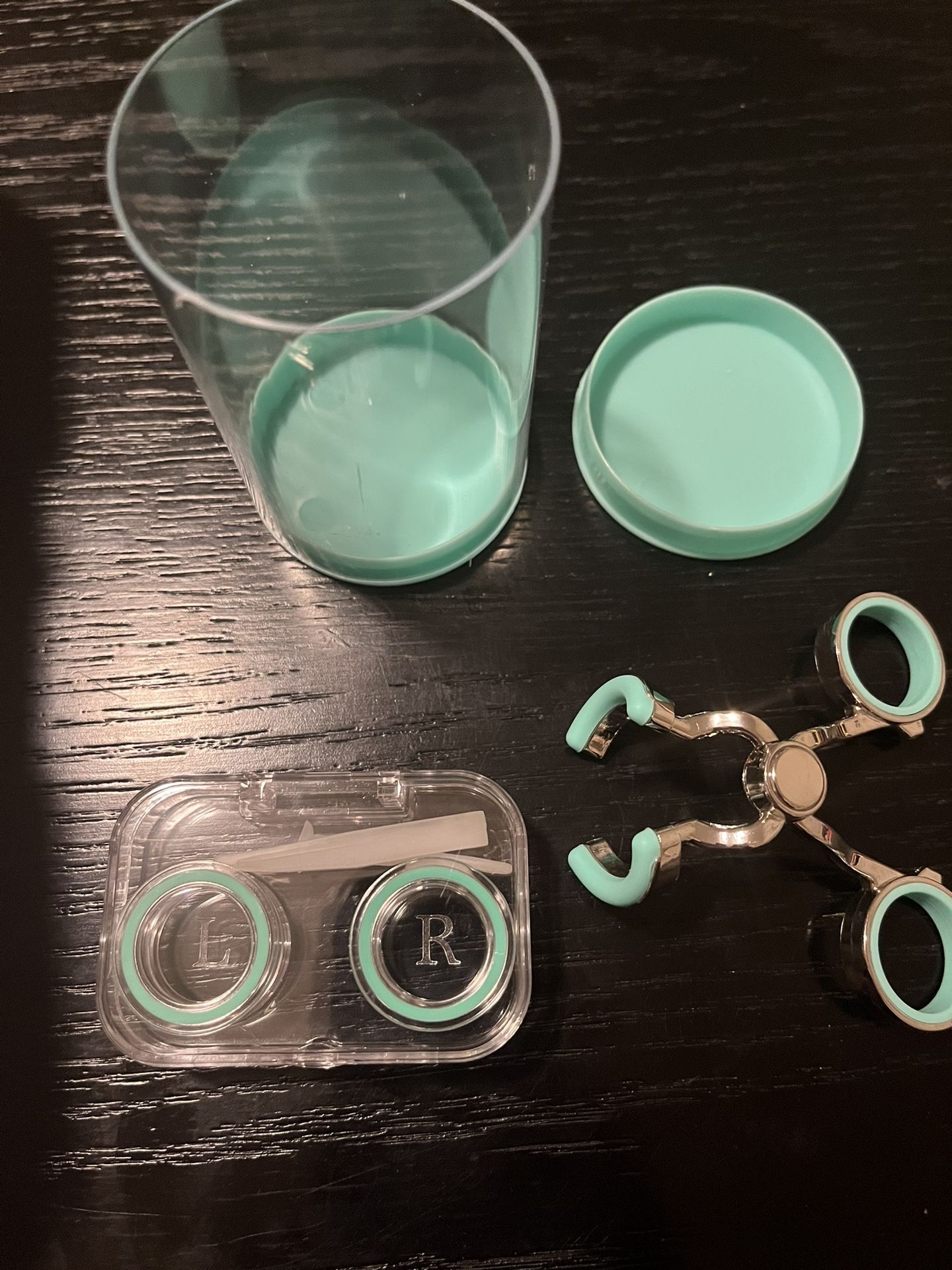 Contact Lens Applicator Tool Set – NEW • Easy Apply / Travel Kit (Green)