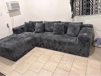 Boneless couch