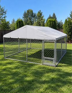 Dog kennel fencing