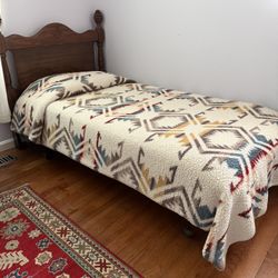 Twin Size Bed With Mattresses