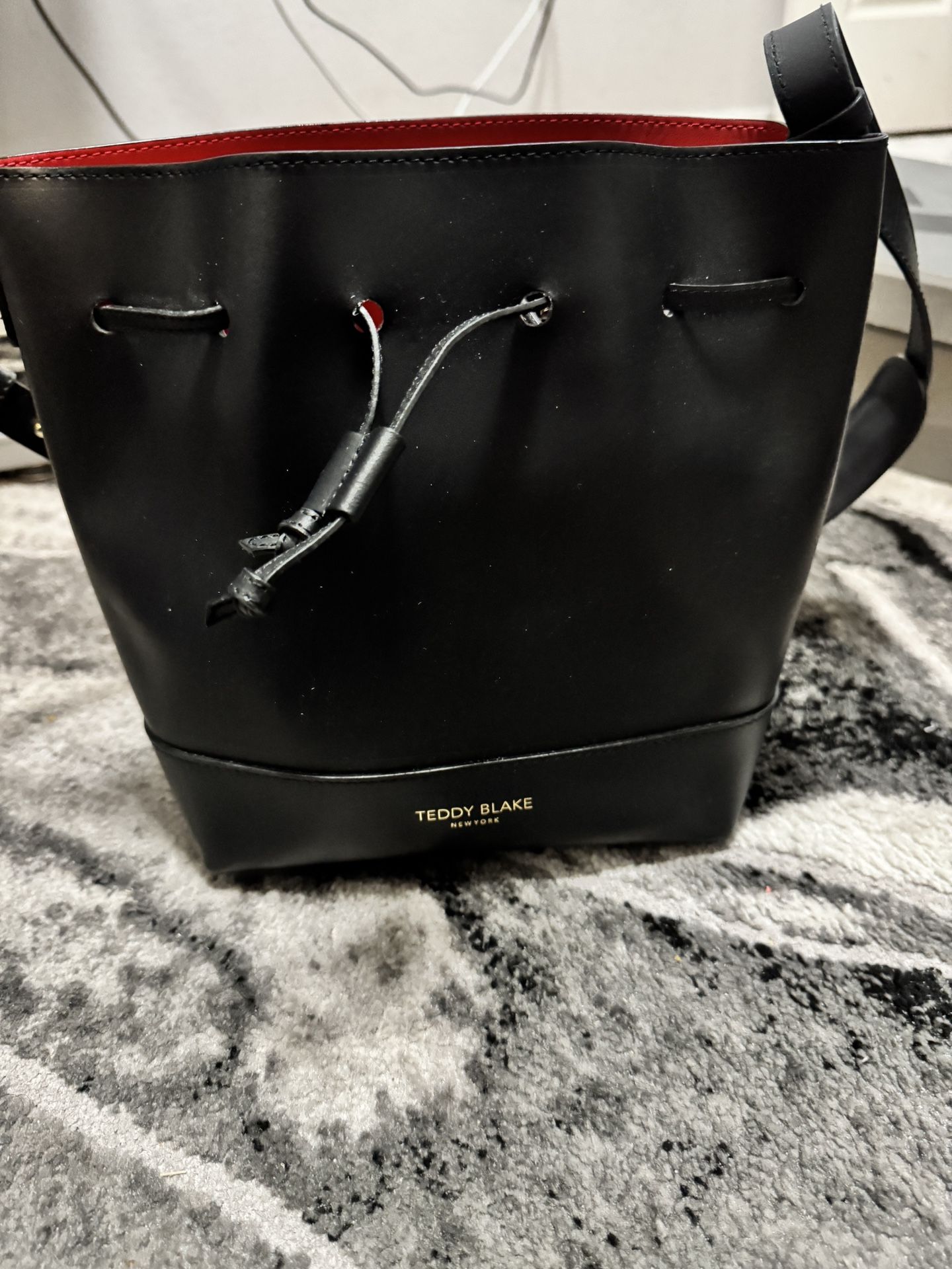 Teddy Blake New York Black Bag