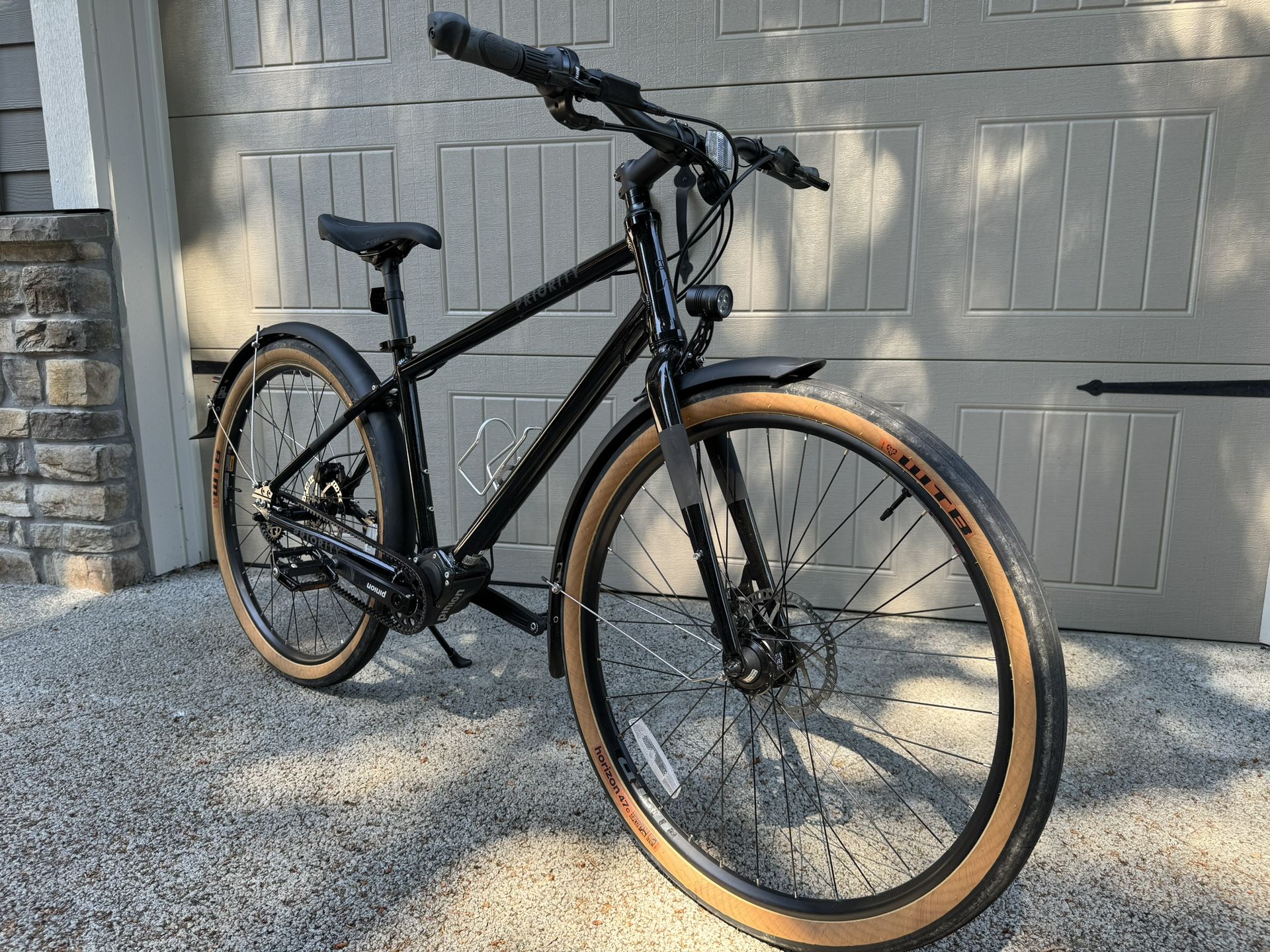 Priority 600 Commuter (17in - SM)
