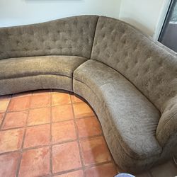 Modern curved sectional sofa
