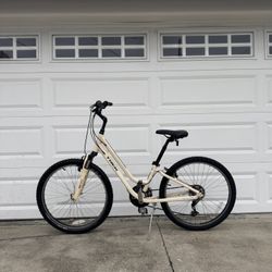 Trek 800 Sport WSD – 13.5” Frame, 26” Wheels – Ready to Ride