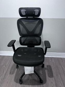 Ergonomic Mesh Office Chair