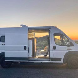 2016 Ram Promaster 2500 96k Miles 