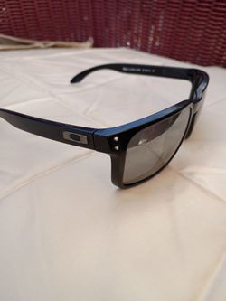 Oakley holbrook prizm polarized sunglasses