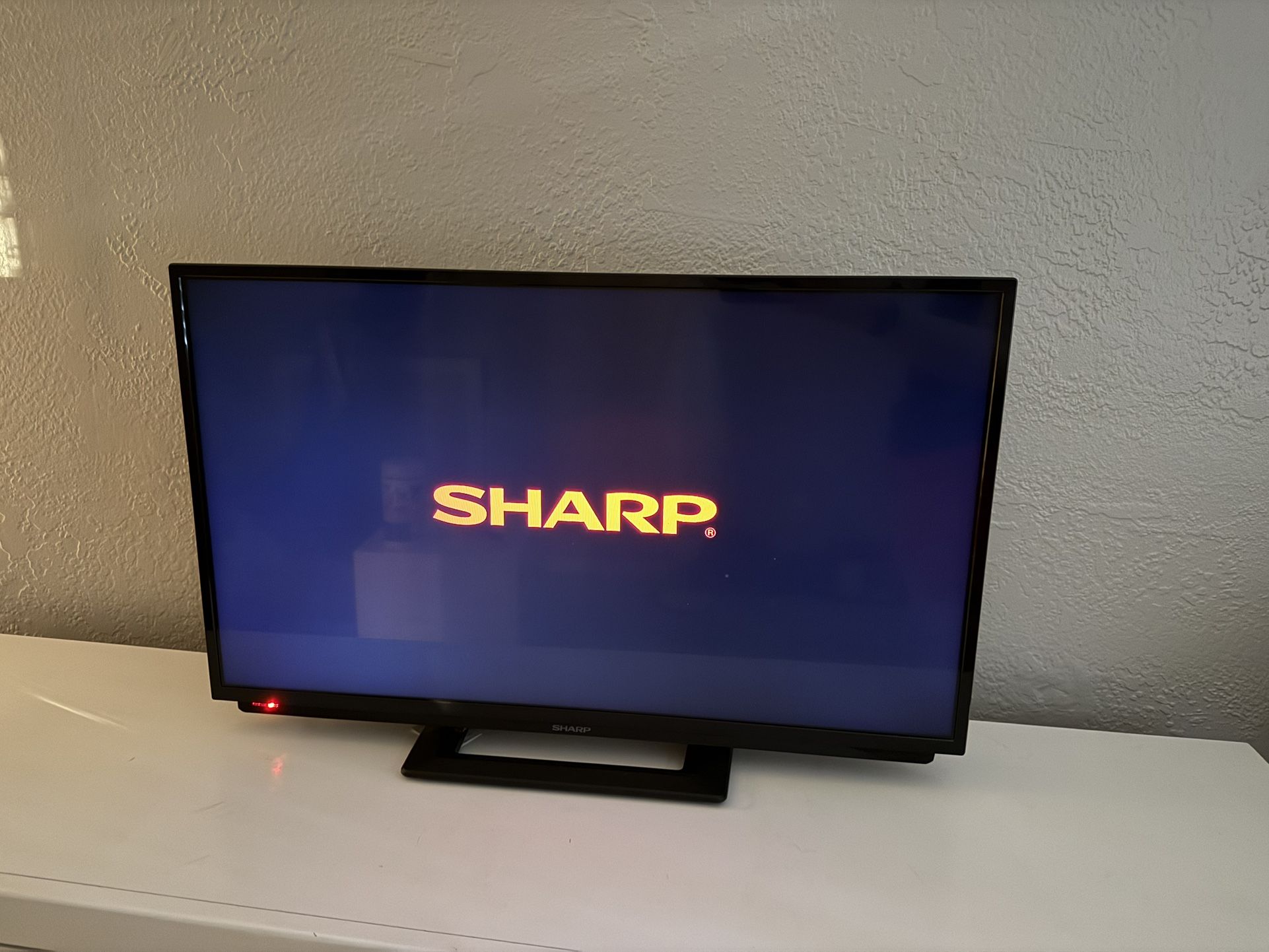 32” Sharp TV