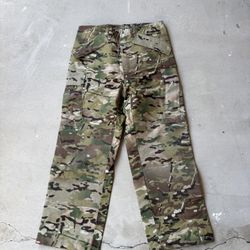 US Military APECS/ECWCS LEVEL IV Gore-Tex Pants, NEW, Size Small-Regular