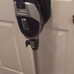 Shark Vacuum Cleaner 