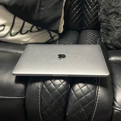 MacBook Pro 13 In