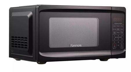 Kenmore 0.7 cu-ft Microwave - Black