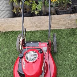 Craftsman 180cc 22" Self-Propelled Lawnmower 