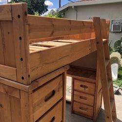 Bunk Bed/ Desk/ladder