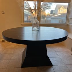 Round to Oval Dining Room Table