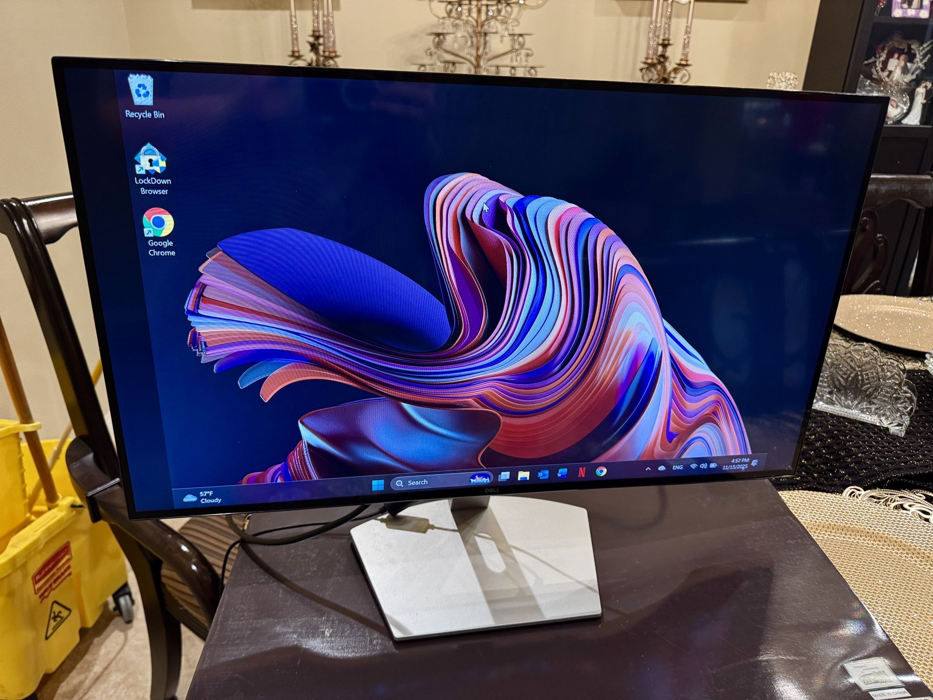 Dell 27in Monitor