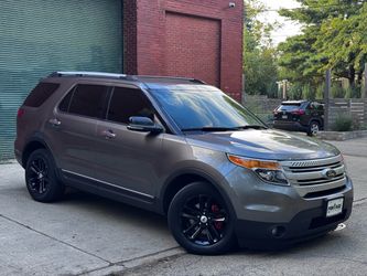 2012 Ford Explorer
