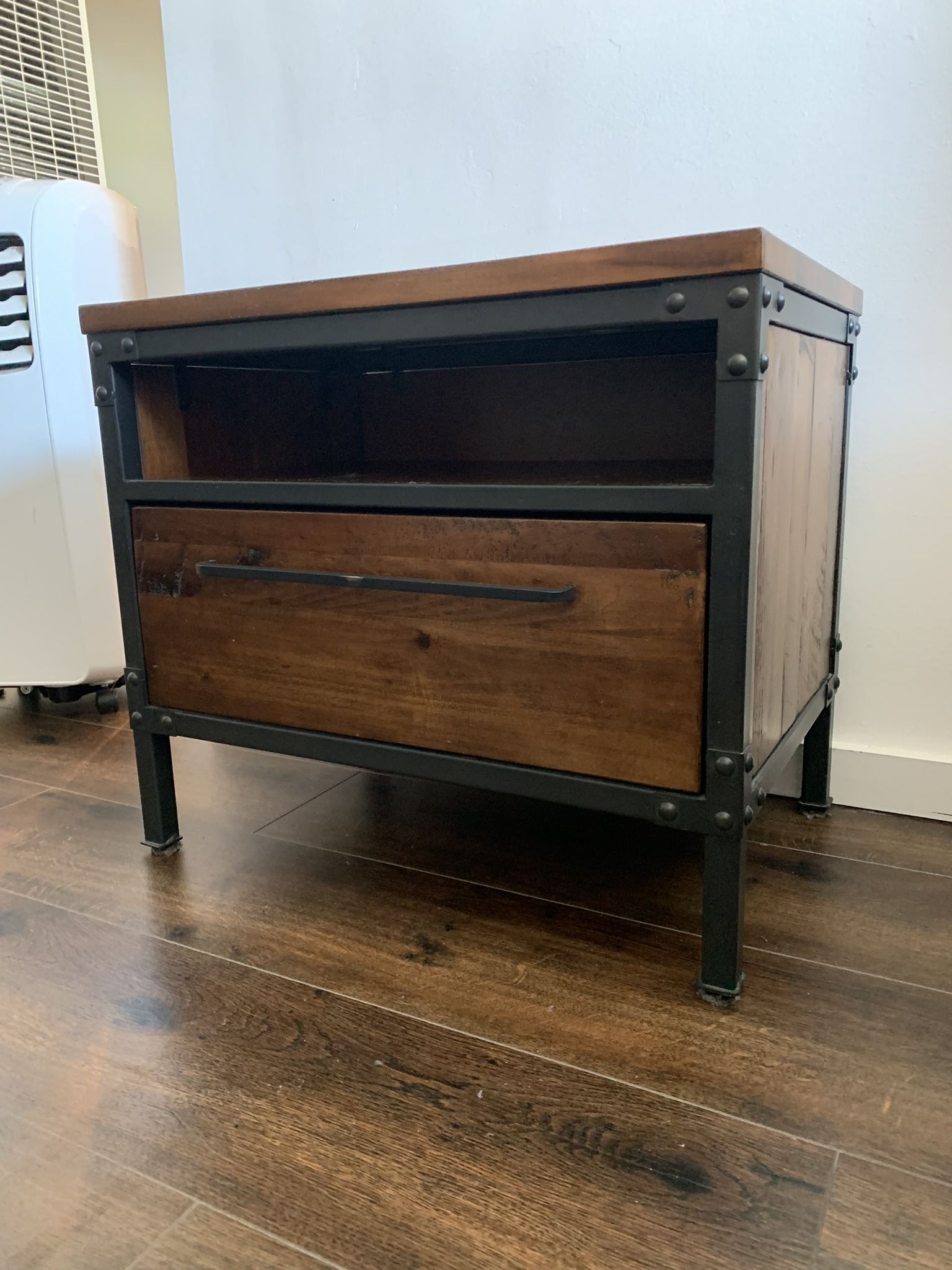 Dania Insignia Nightstand