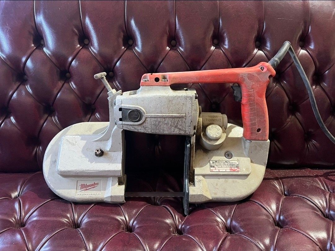 Milwaukee Heavy Duty Band Saw