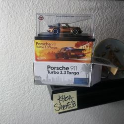 Hot Wheels RLC Exclusive 1988 Porsche 911 Targa Turbo Spectraflame brown