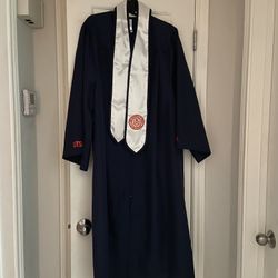 UTSA graduation robe and stole