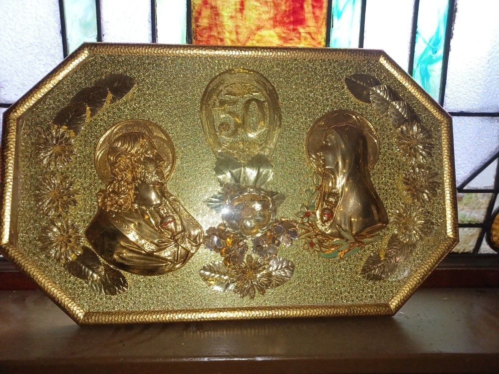 Vintage Religious 50th anniversary Jesus & Mary Convex Bubble Glass Picture