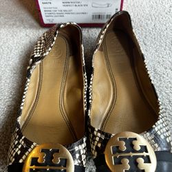 Tory Burch Flat