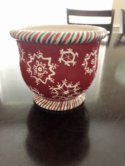 Jackson & Perkins Christmas Bowl