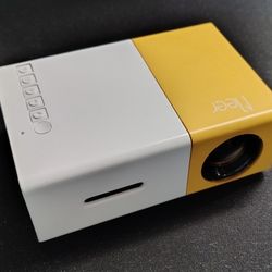 Mini Projector 