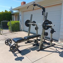 Nautilus Squat Rack With Bench And Weights 