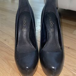 Black Aldo Size 7 Platform Heel 