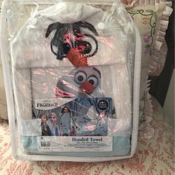 New Hooded Towel Frozen ll For Girls 