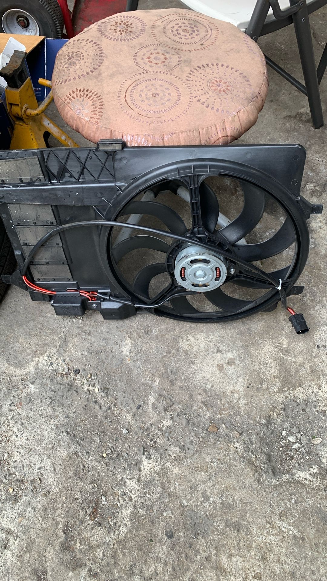 2005 Mini Cooper Radiator Fan