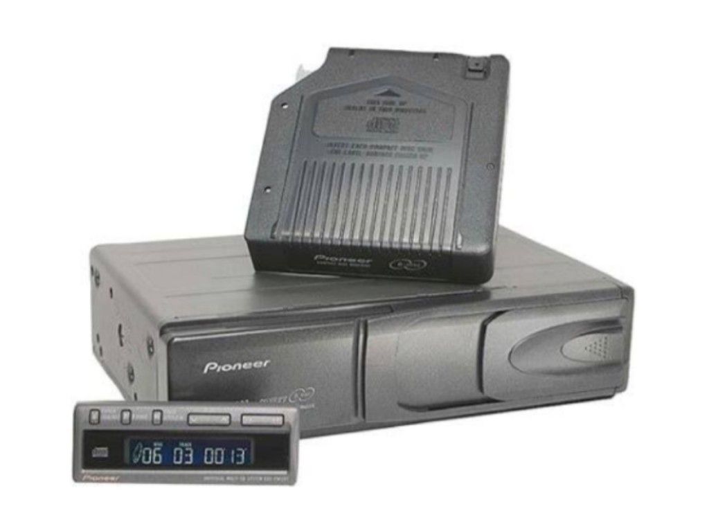 Pioneer 6CD Changer