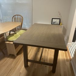 Dining Room Table 