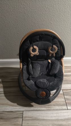 Baby swing