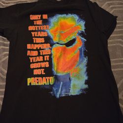 Men's T-shirt Predator Size Medium 