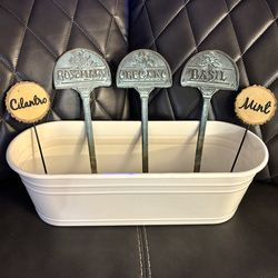 Metal Herb Planter with Metal Name Labels