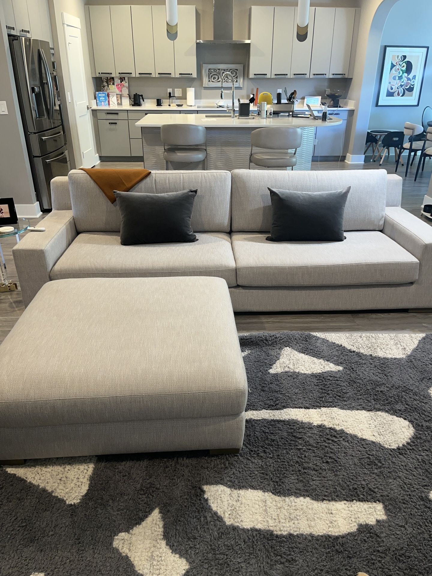 Restoration Hardware 9 Foot Dove Gray Modena Track Arm 2-cushion Sofa & Ottoman