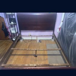 BED FRAME & MATTRESS