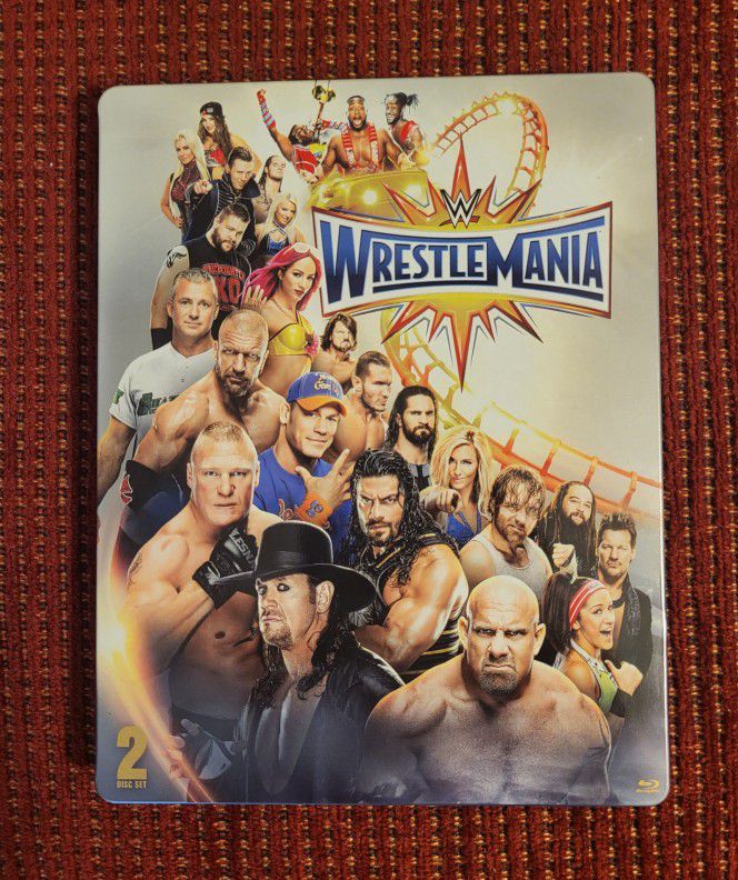 WWE - Wrestlemania 33 (RARE : Out-of-Print Steelbook; 2 Blu-Ray Disc Set; 2017)