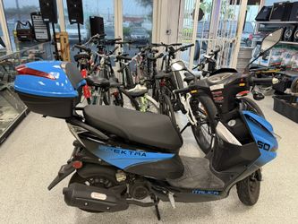 Italica Spektra 50cc gas scooter in blue ~ 2024 Model