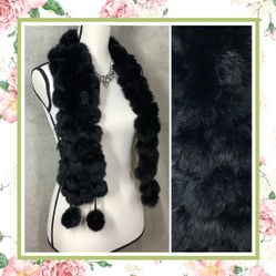 BLACK FUR SCARF SHAWL FURBALL RABBIT BOHO CHIC POM BOA BOHEMIAN COSTUME LADY HALLOWEEN DESIGNER ELEGANT CLASSY PARTY GIRL SOFT SHAWL MARILYN MONROE