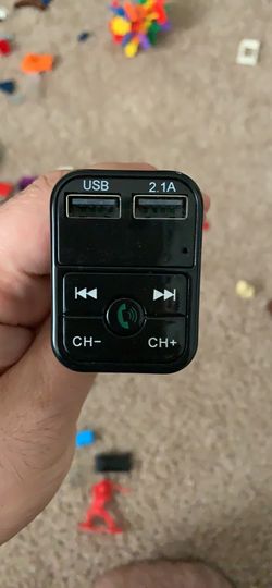 Wireless Bluetooth Car kit handsfree talk MP3 player fm transmitter dual car charger