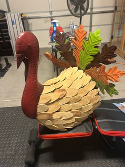 Thanksgiving Turkey Decor