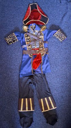 Boys pirate costume