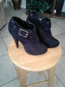 Black velvet High Heels Booties